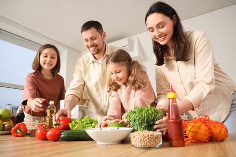 Padres, madres y cuidadores: tus hábitos también enseñan